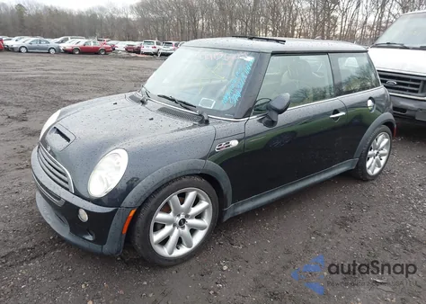 2006 Mini Cooper S из США, поврежденный, VIN WMWRE33516TL17436